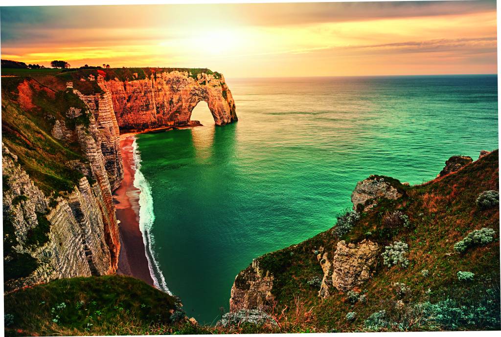 sunset in Etretat sunset in Etretat