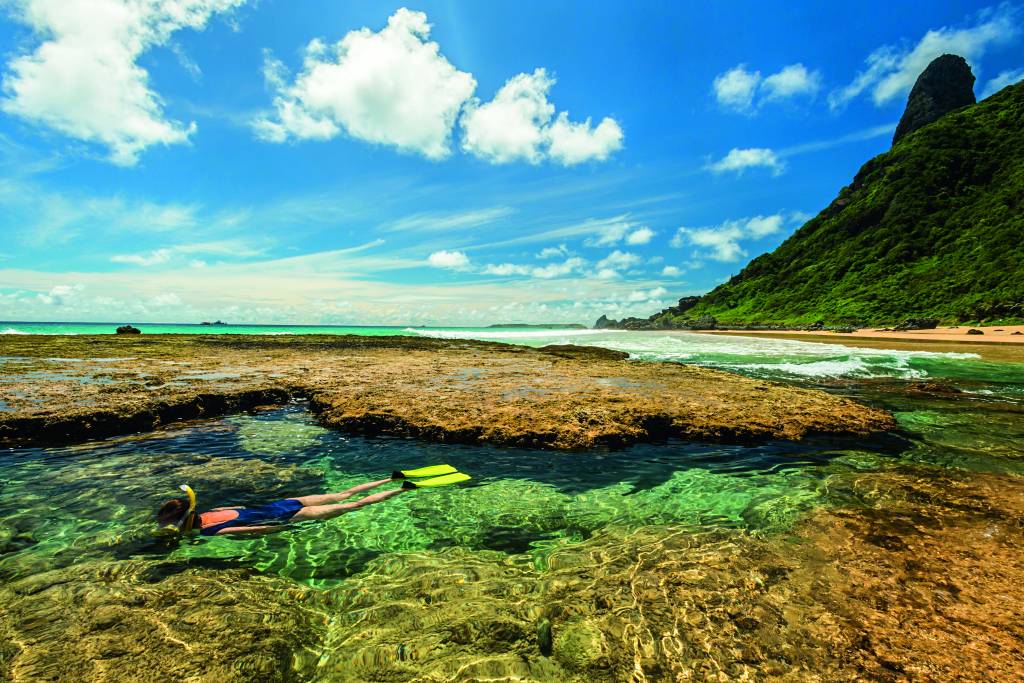Fernando de Noronha – Brazil (Praia do Boldró) Fernando de Noronha – Brazil (Praia do Boldró)