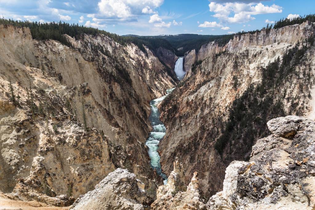 Grand Canyon do Yellowstone visto do Artist Point