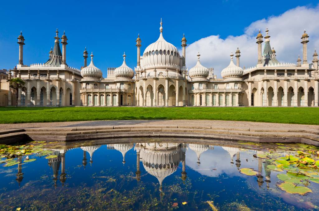 O Royal Pavillion, único palácio da monarquia que não pertence à família real britânica