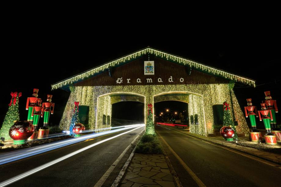 O portal da cidade preparado para a edição de 2019 no Natal Luz, mais importante evento local