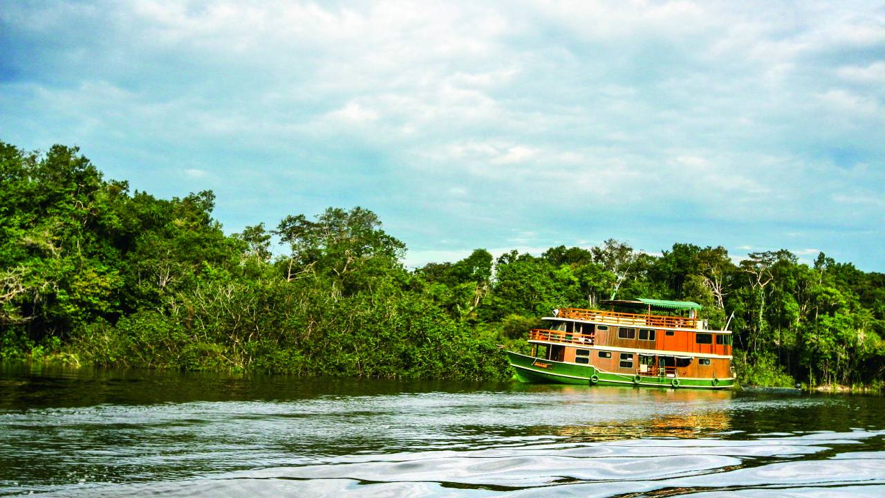 barco - santa fé- amazônia