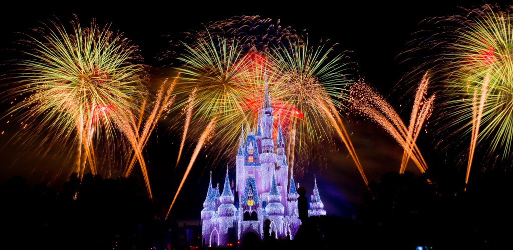 Queima de fogos no Magic Kingdom, na Disney