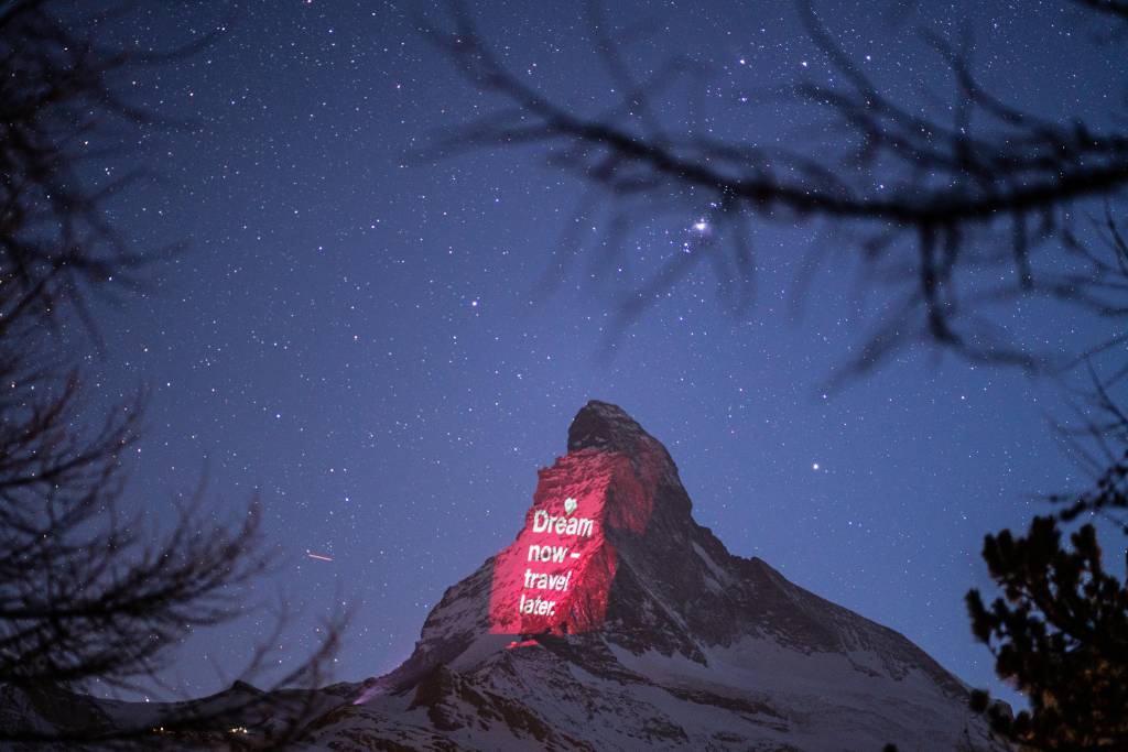 Projeção Monte Matterhorn – Coronavírus Projeção Monte Matterhorn – Coronavírus