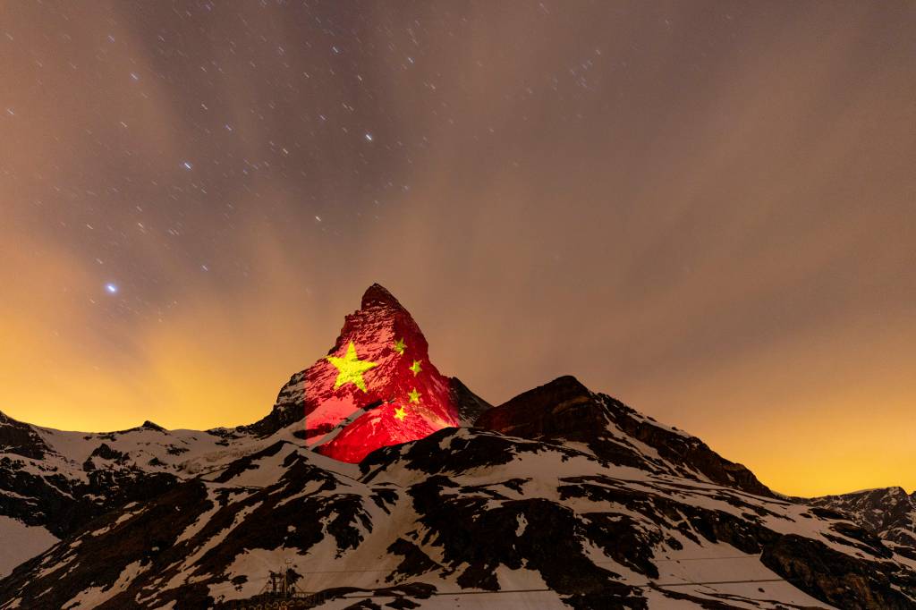 Projeção Monte Matterhorn – Coronavírus Projeção Monte Matterhorn – Coronavírus
