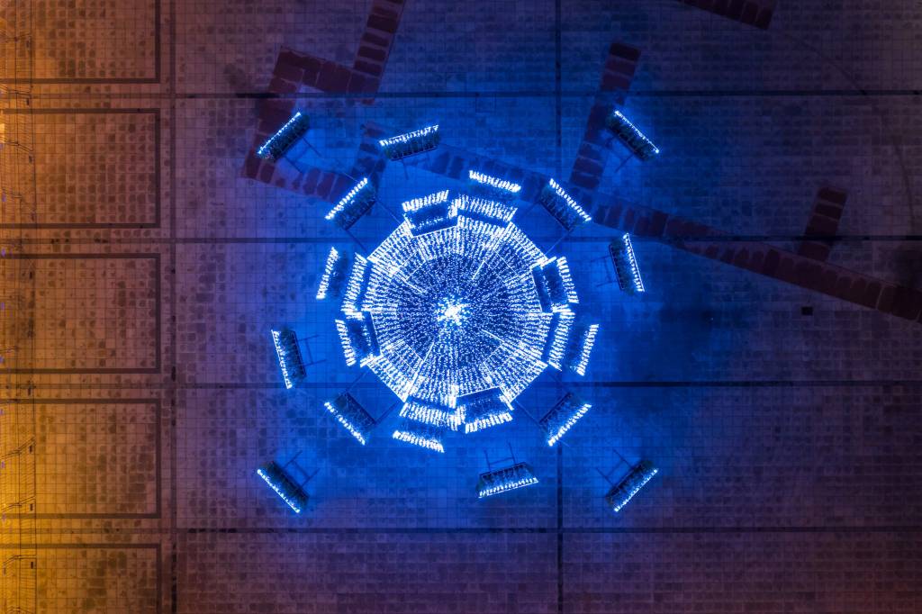 ©Saulius Ziura. Christmas Tree 2020_Vilnius 1.8 ©Saulius Ziura. Christmas Tree 2020_Vilnius 1.8