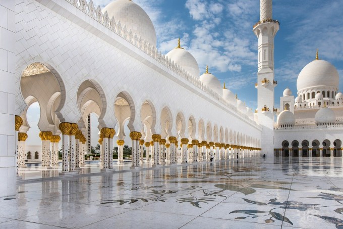 Mesquita de Abu Dhabi, Emirados Árabes Unidos