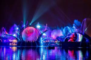 Espetáculo noturno Harmonious, no Epcot, Walt Disney World, Orlando, Estados Unidos