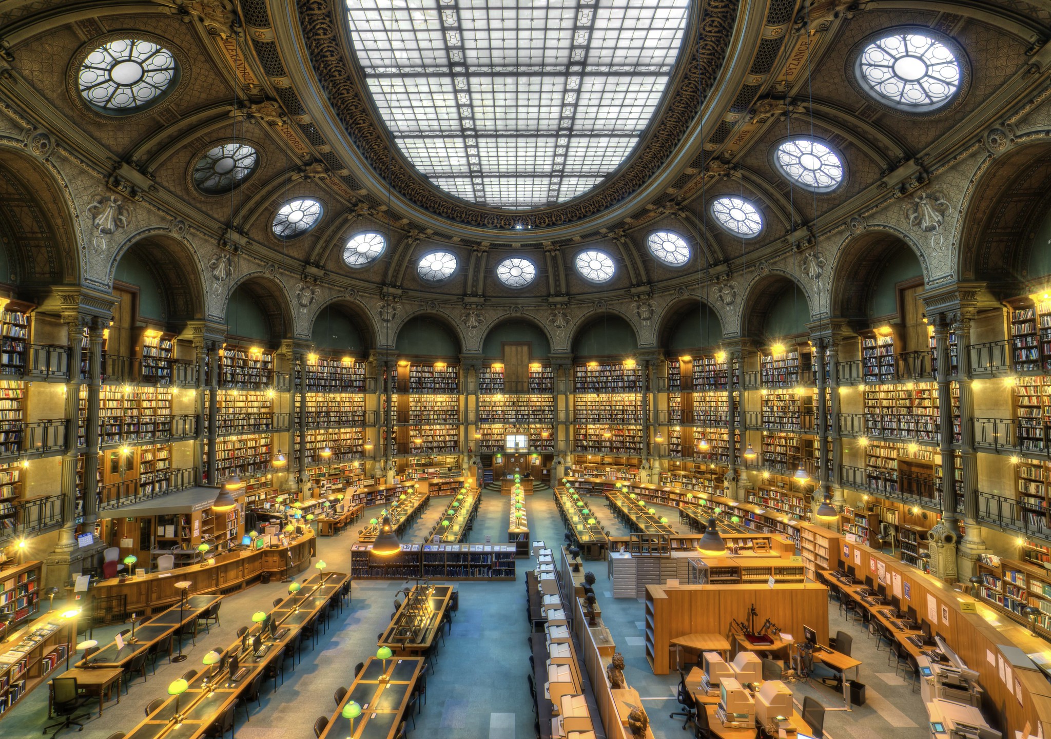 Interior da Biblioteca Nacional Da França