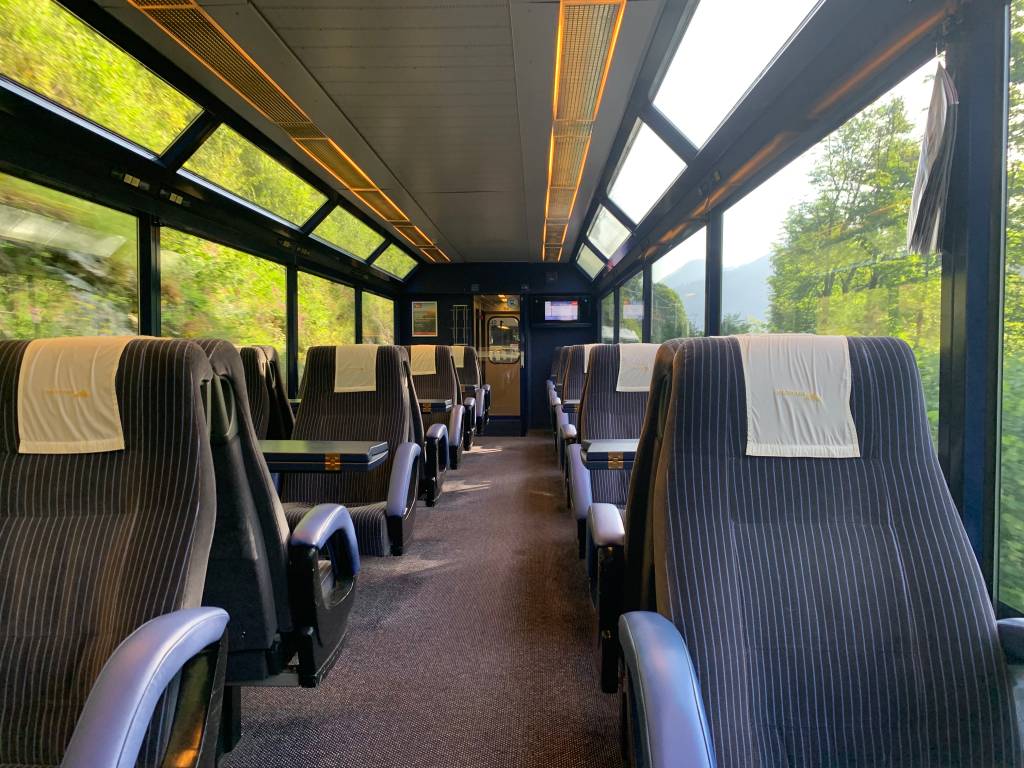 Um sonho: sozinha no vagão da primeira classe no GoldenPass
