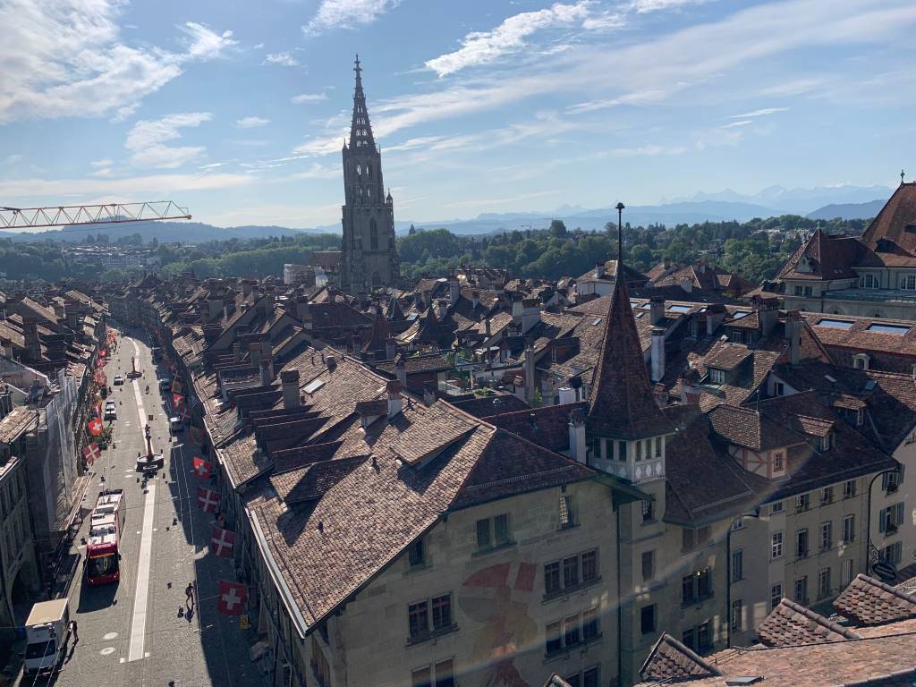 Vista para os telhadinhos de Berna do alto da torre do Relógio