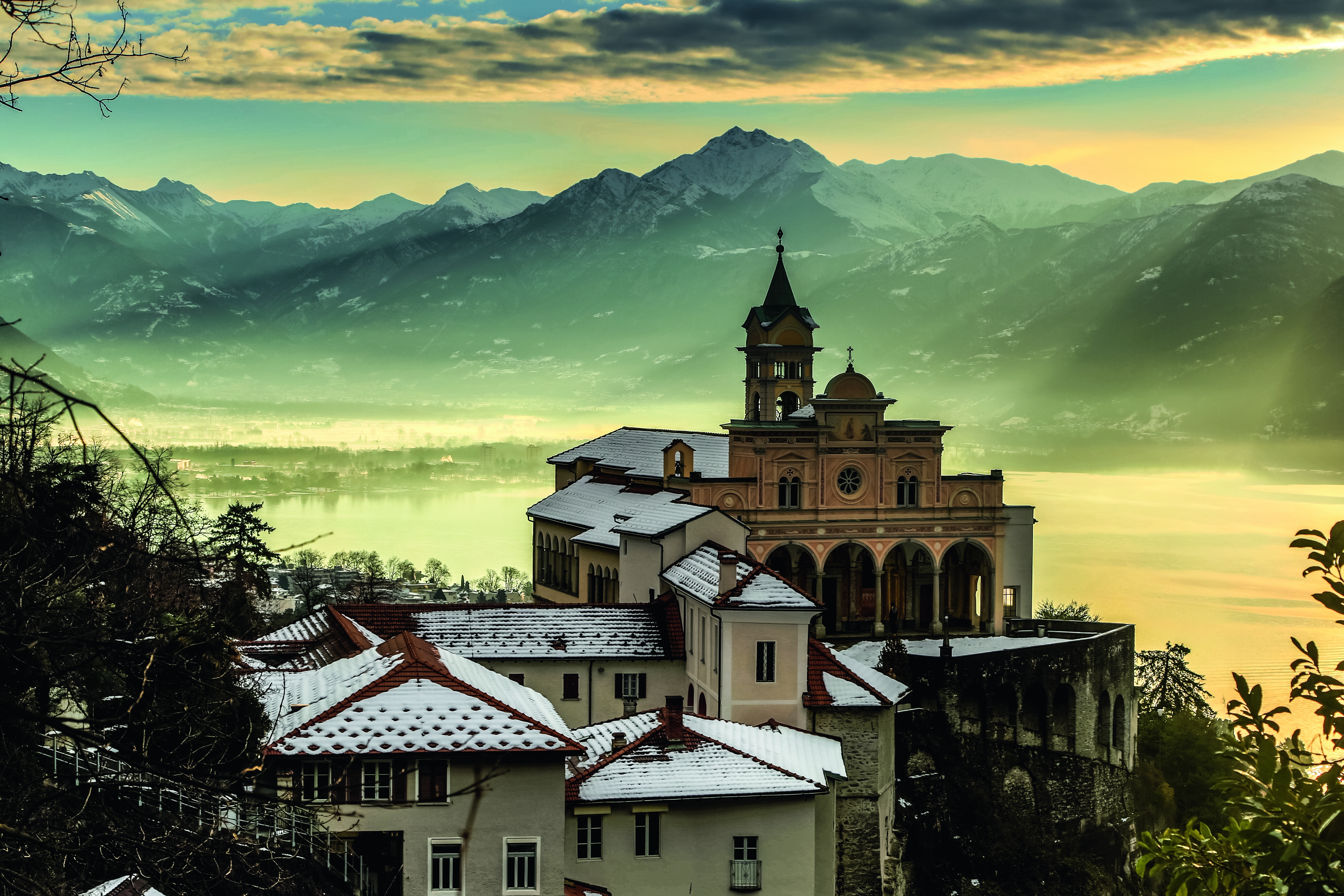 Switzerland Winter Vista da Madonna del Sasso, pertinho de Locarno