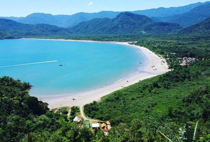 A vista do Mirante da Chica, no caminho da Praia da Almada