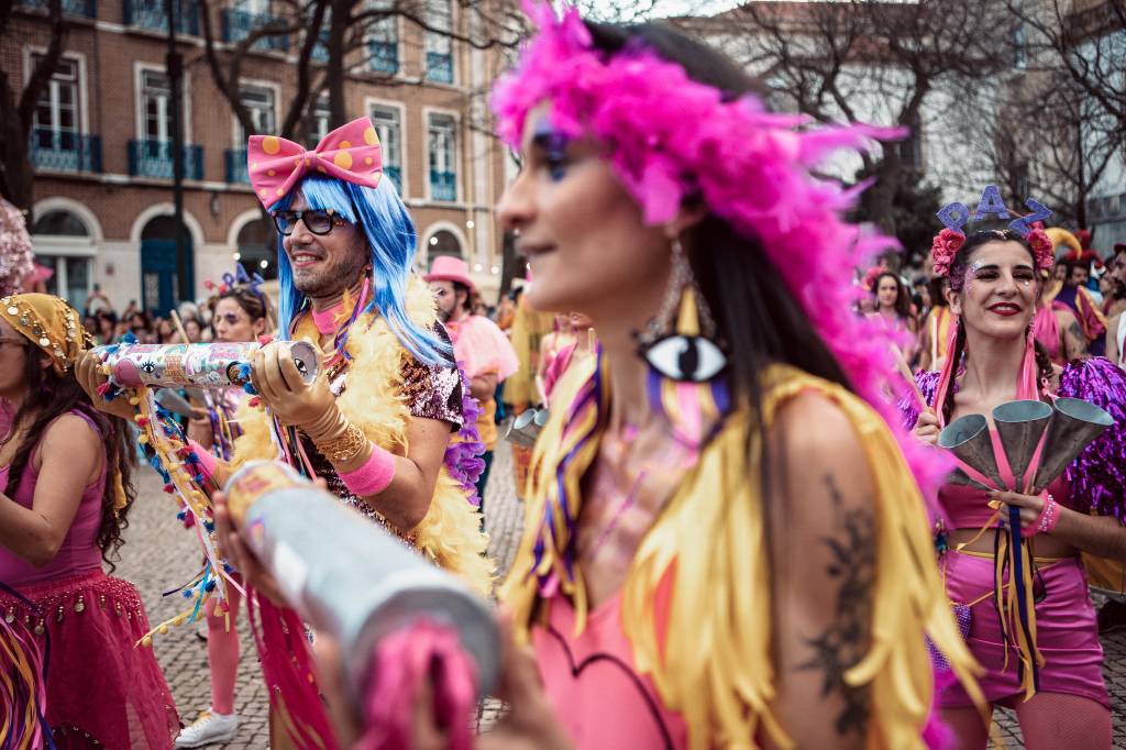 Desfile de carnaval pelas ruas de Lisboa