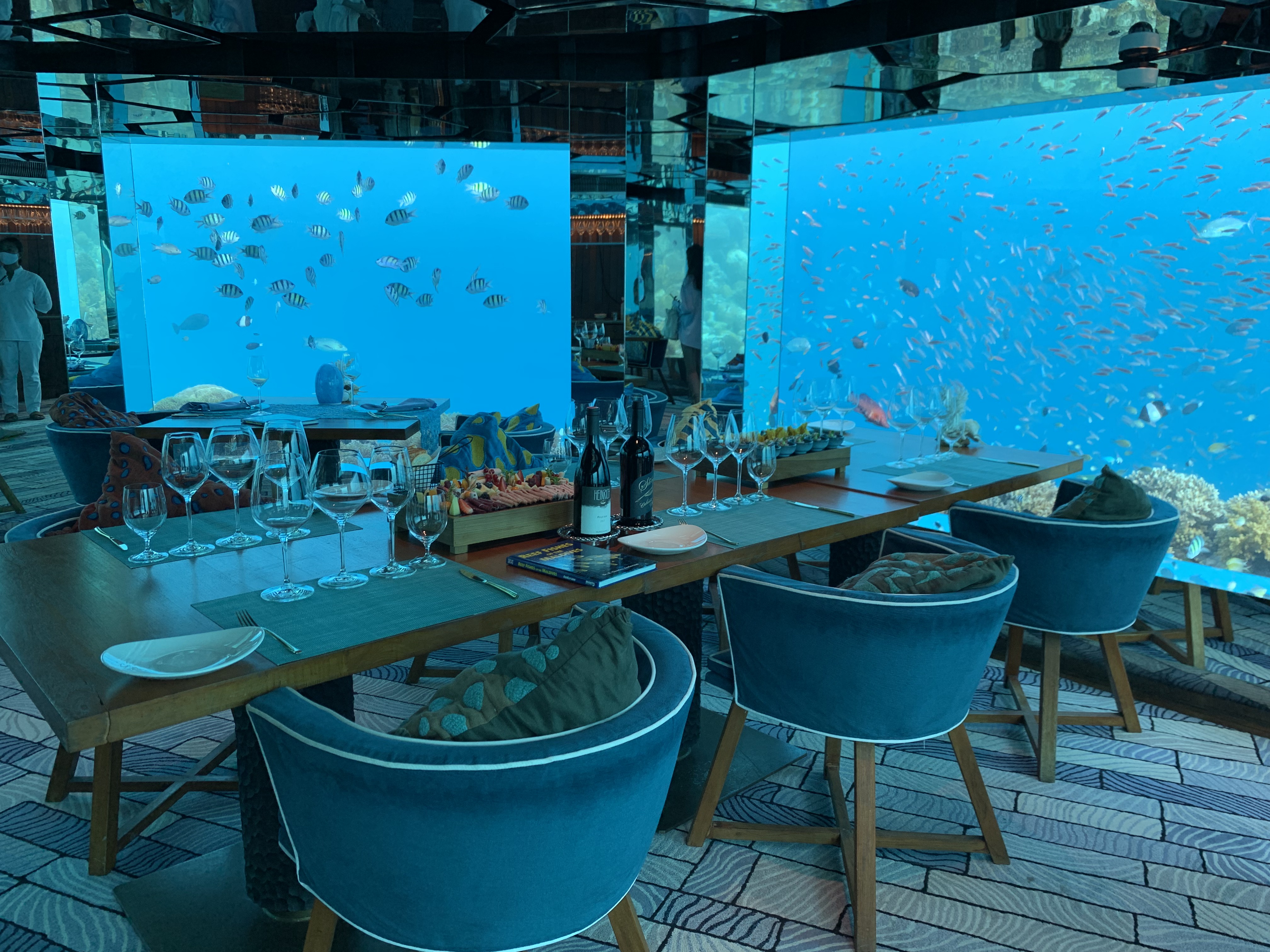 SEA: o melhor restaurante subaquático do mundo