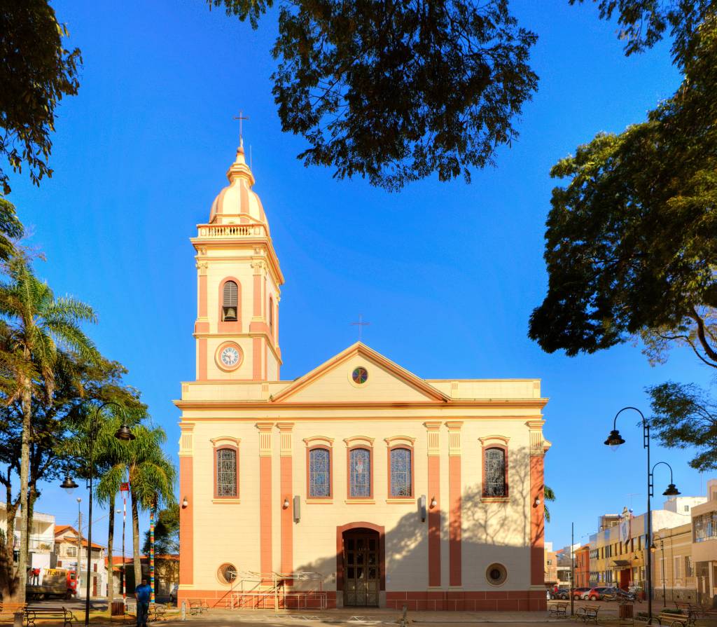 A Paróquia de São João Batista é o marco zero da cidade.