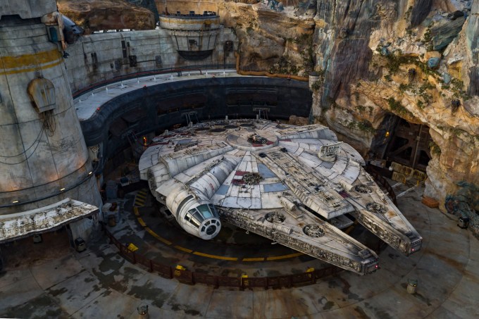 Millennium Falcon: Smugglers Run in Star Wars: Galaxy’s Edge