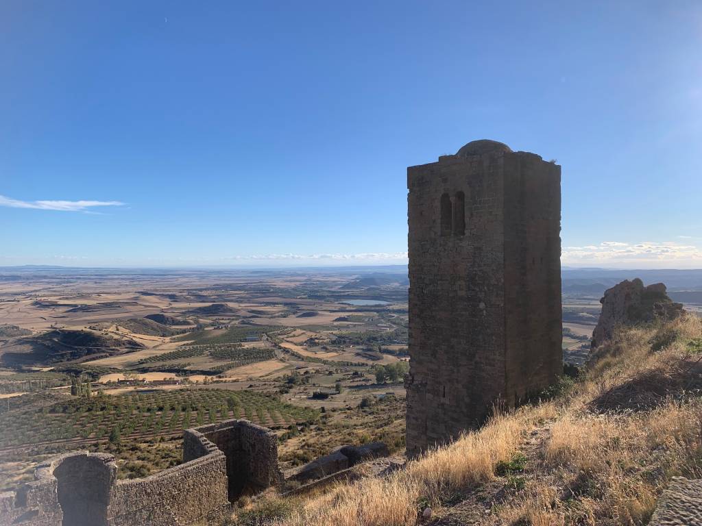 A vista do Castelo de Loarre, para a planície da província de Huesca, em Aragón
