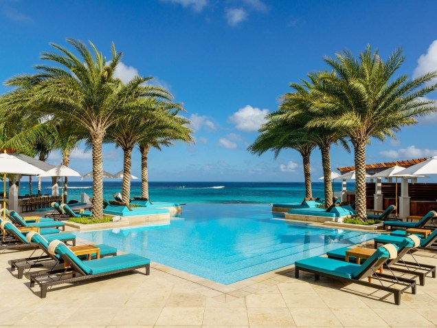 Zemi Beach House: mar e piscina em perfeita harmonia Zemi Beach House: mar e piscina em perfeita harmonia