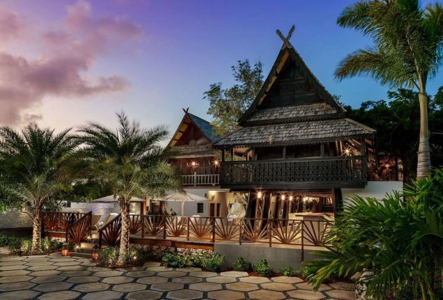 O Thai Spa foi trazido peça por peça da Tailândia O Thai Spa foi trazido peça por peça da Tailândia