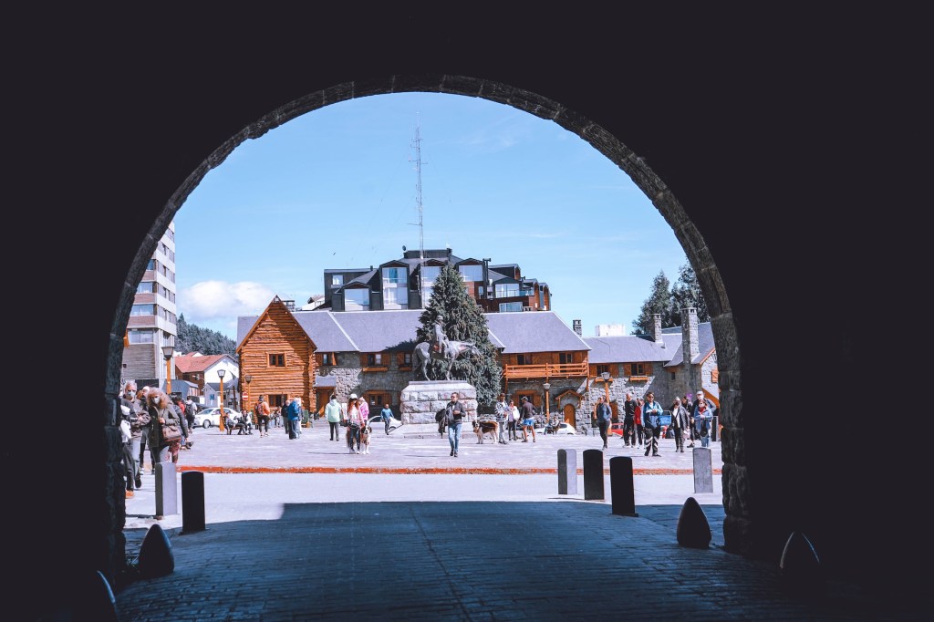 No centro de Bariloche, o ideal é circular a pé