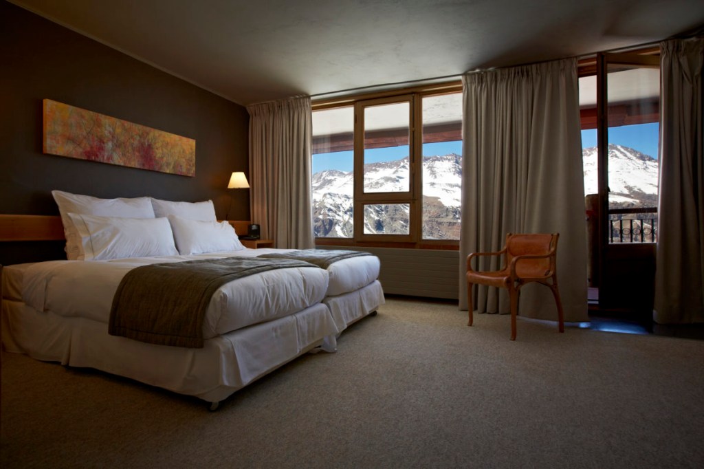 Hotel Valle Nevado, Valle Nevado, Chile Hotel Valle Nevado, Valle Nevado, Chile