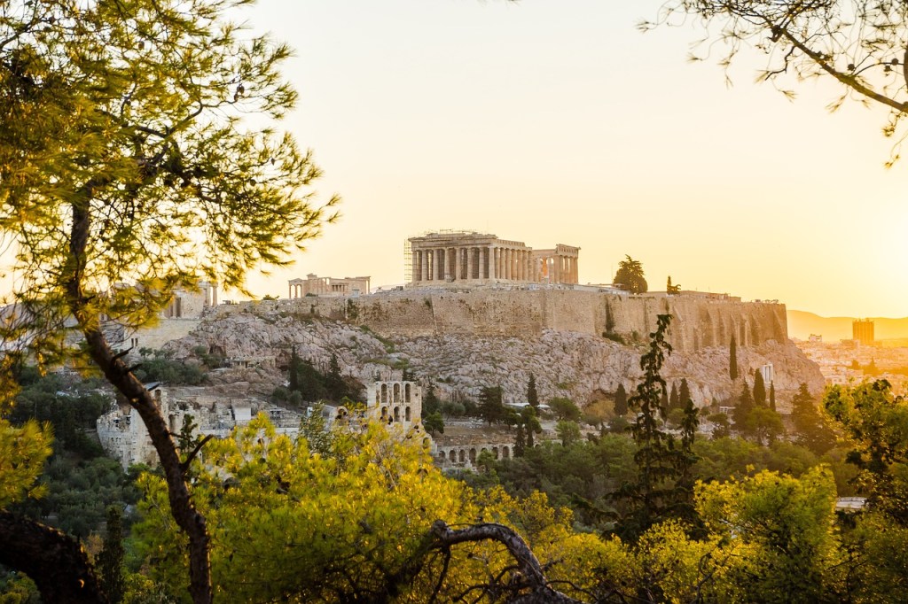 Acrópole de Atenas: fechada por extremo calor em alguns momentos deste verão.
