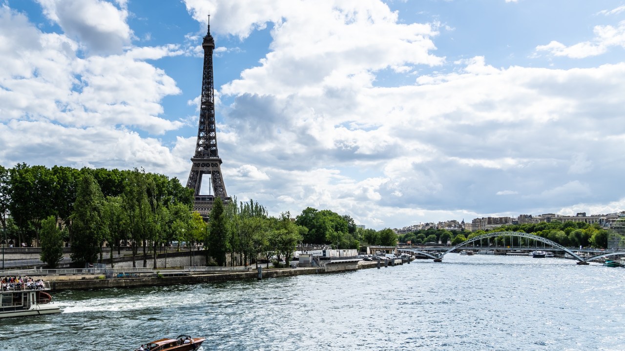 Paris vai liberar banhos no Rio Sena após 100 anos | Viagem e Turismo