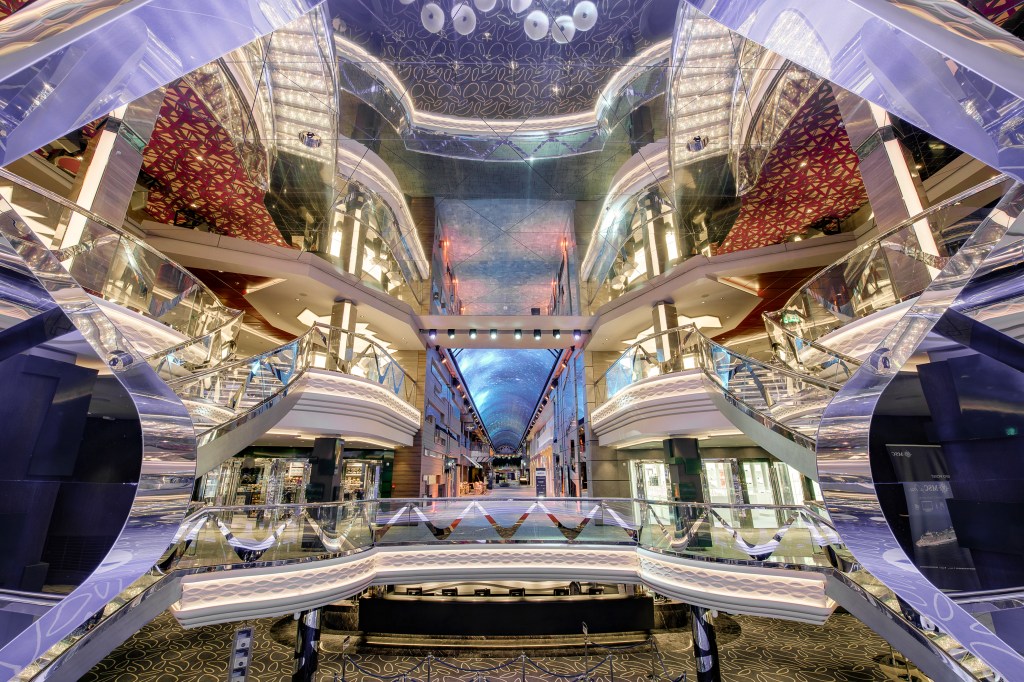 Infinity Atrium, MSC Grandiosa
