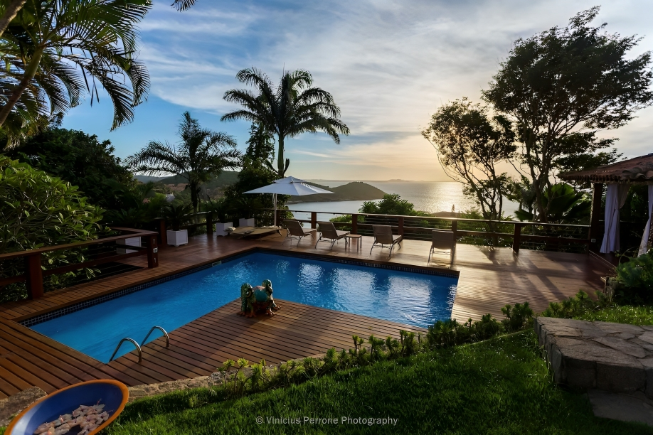 Villa-com-piscina-perto-da-praia-de-João-Fernandes-para-alugar-no-Airbnb-em-Búzios-Rio-de-Janeiro-Brasil
