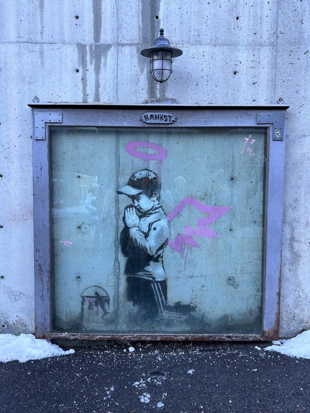 Um Banksy... Um Banksy...