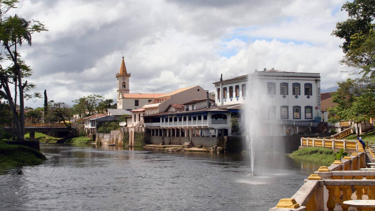 Rio Nhundiaquara, Morretes, Paraná, Brasil