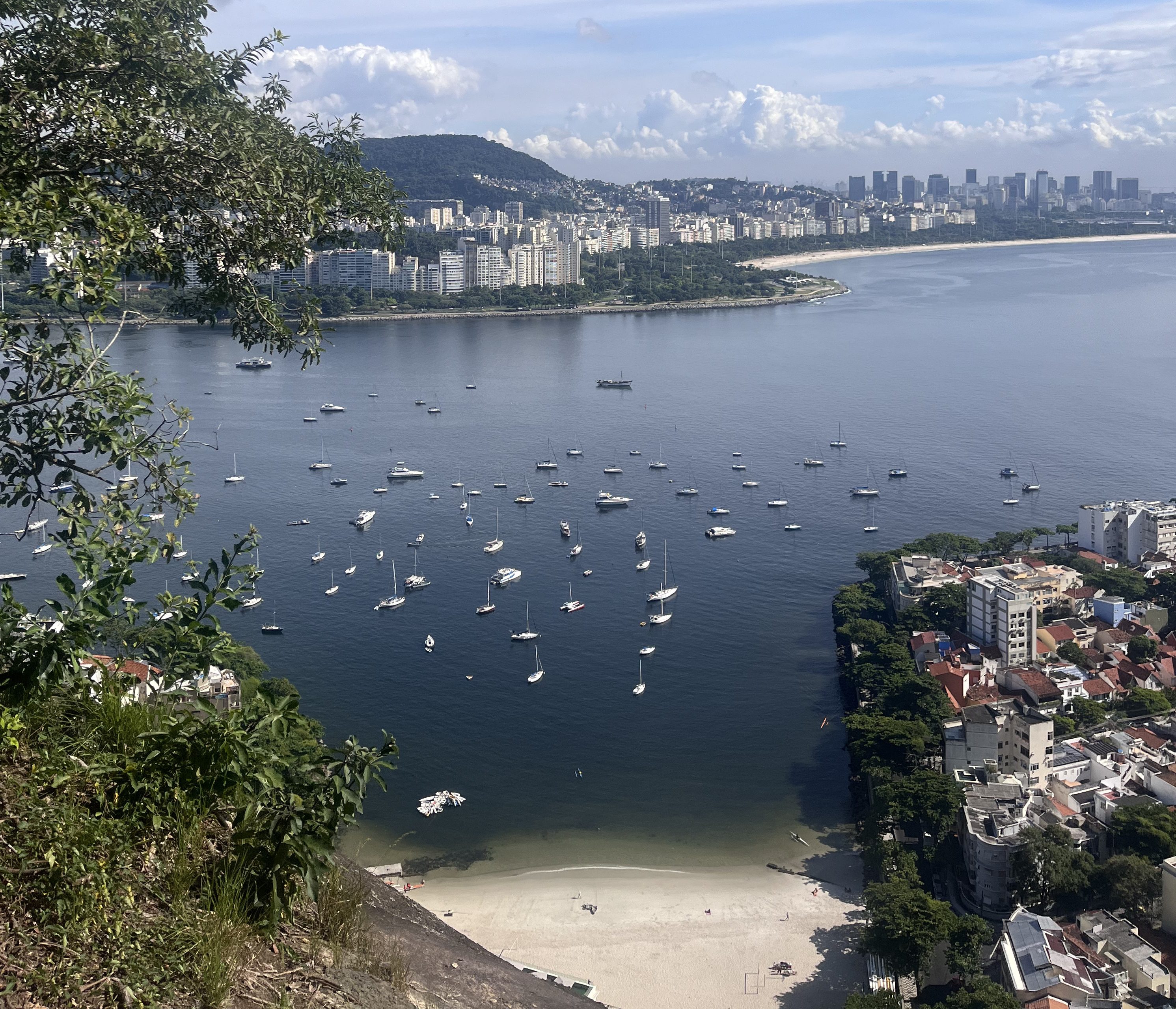 Trilha do Morro da Urca, Rio de Janeiro, Brasil