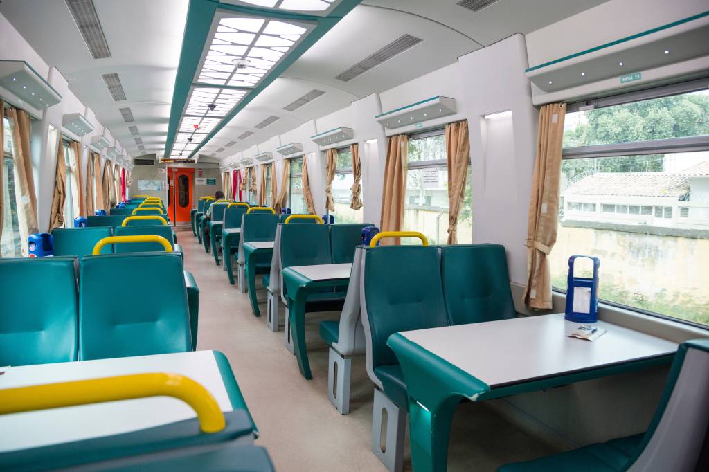 Carro de restaurante Trem Vitória-Minas Carro de restaurante Trem Vitória-Minas