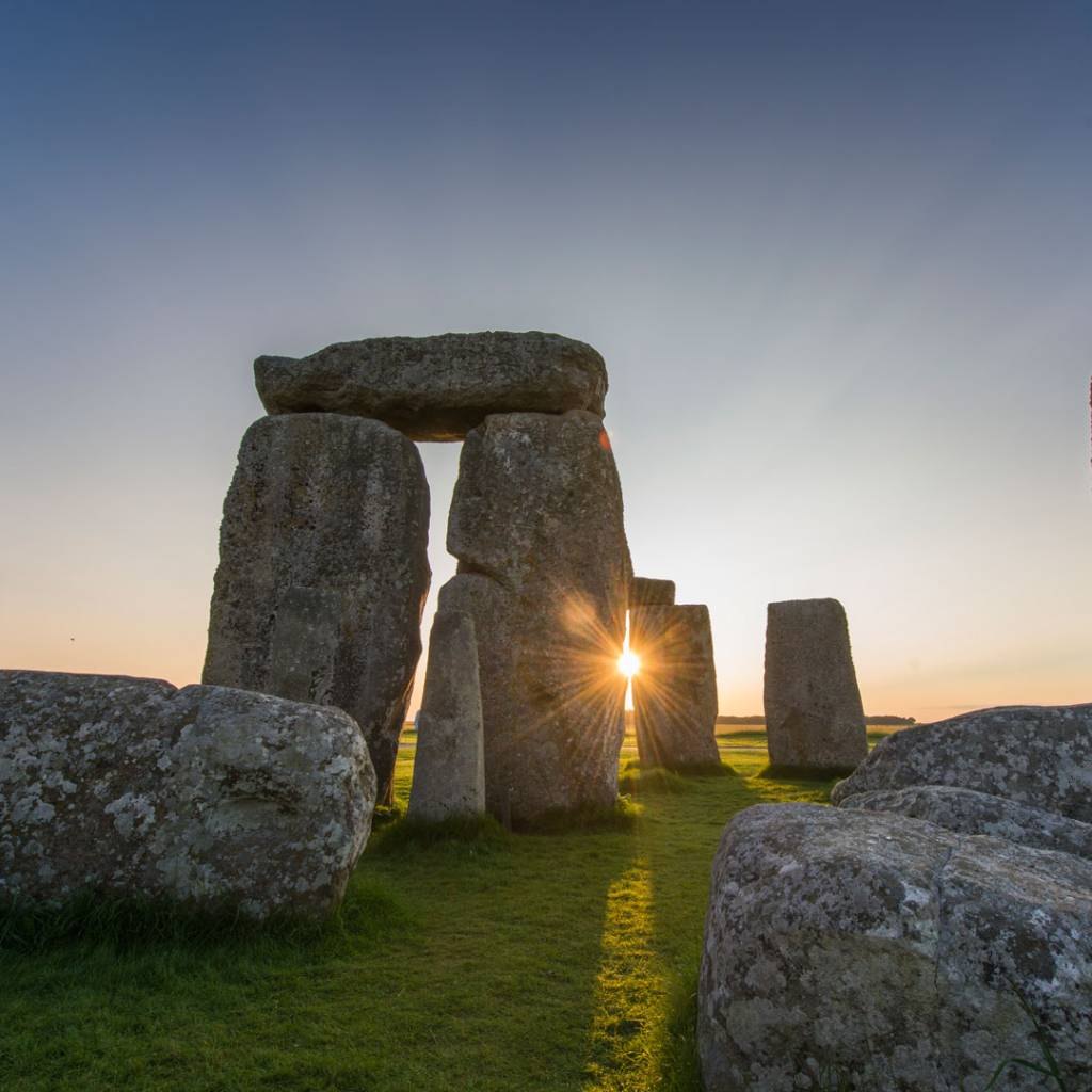 sh-inside-circle-2 Stonehenge