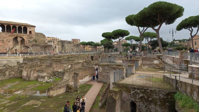 Detalhe das escavações do Foro Romano Detalhe das escavações do Foro Romano