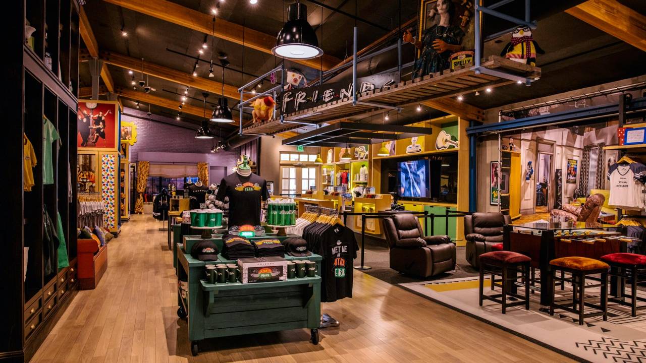 central-perk-los-angeles-warner-studio-tour