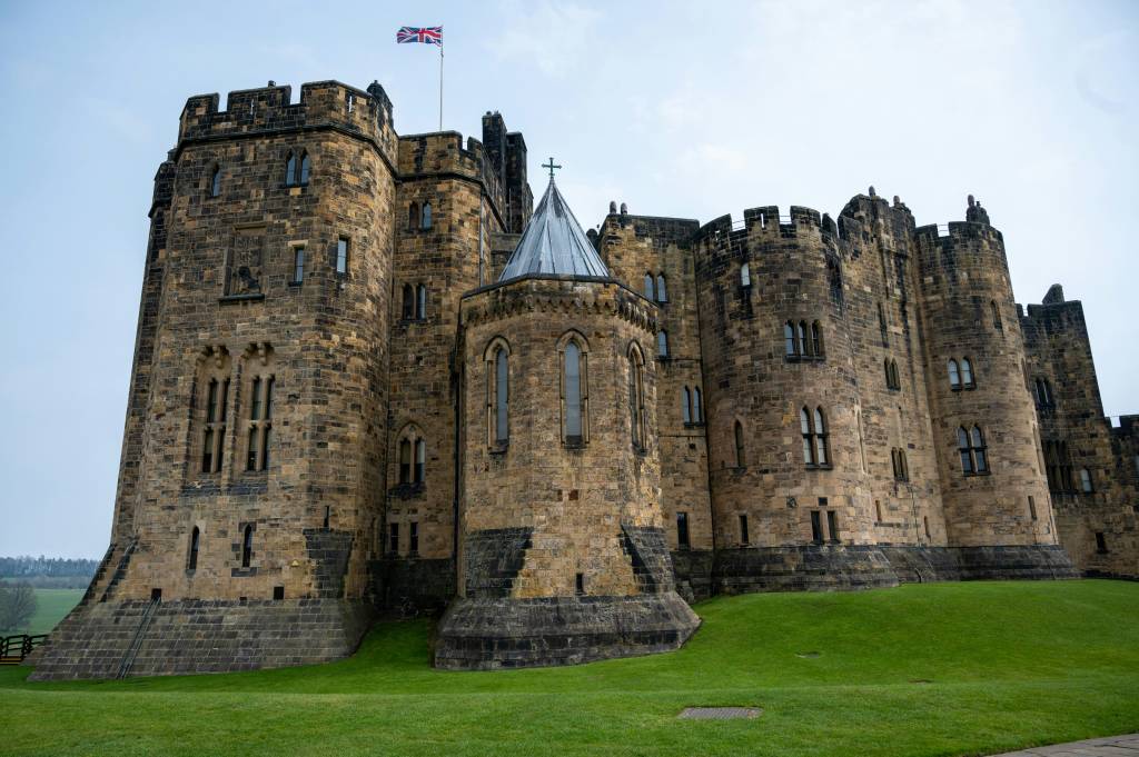 alnwick-castle