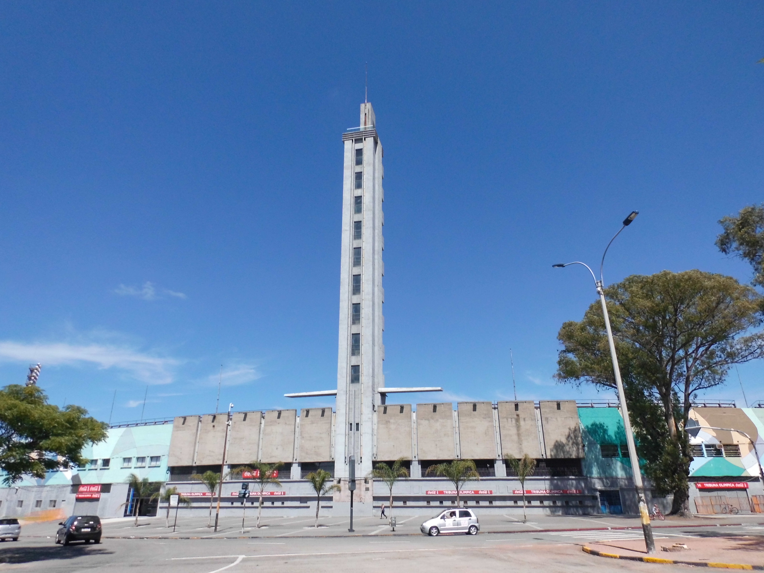 torre-das-homenajes-centenária