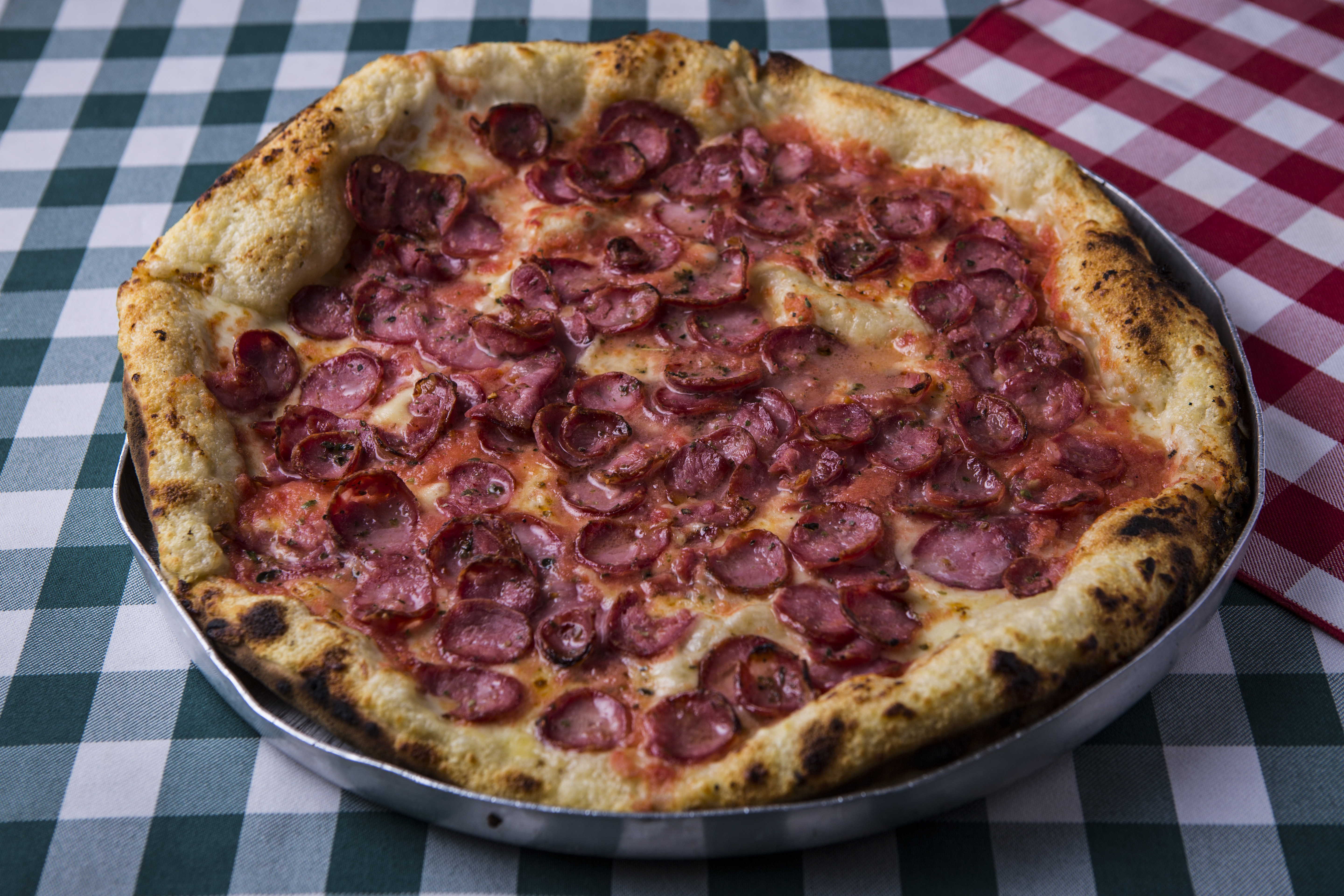 Pizza Castelões, São Paulo, Brasil