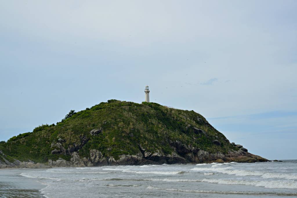 farol-das-conchas-ilha-do-mel