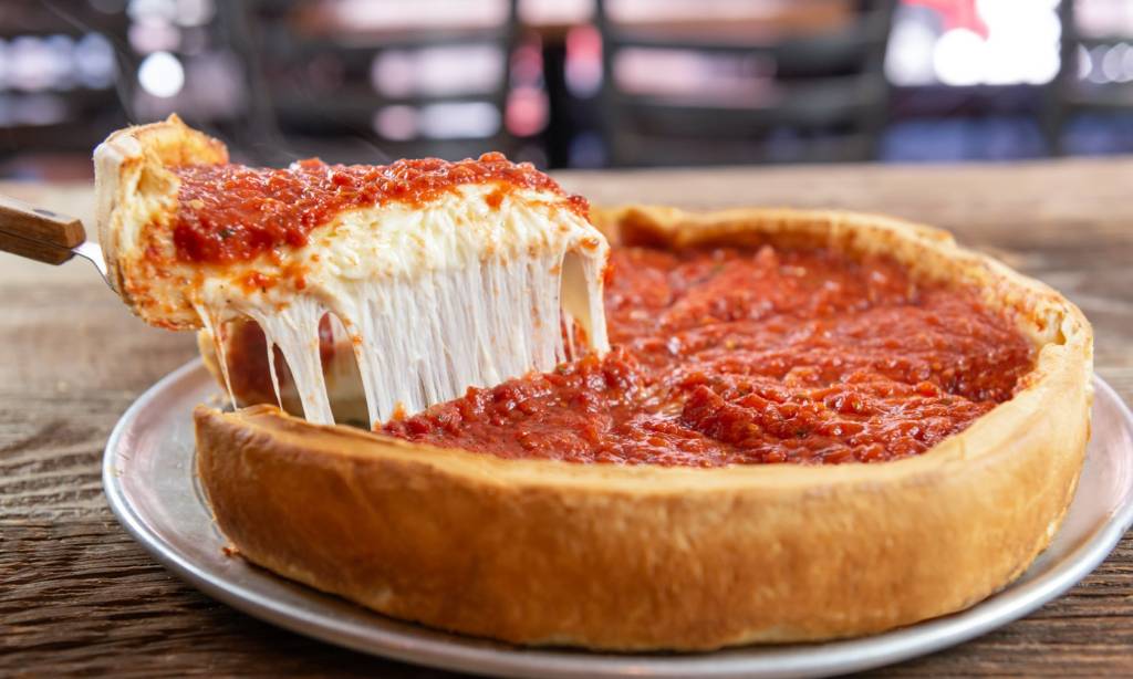 Deep dish pizza, Giordano's, Chicago, Estados Unidos