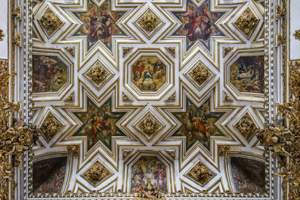 Igreja_de_São_Francisco_Salvador_Nave_Ceiling_2019-0138 Igreja_de_São_Francisco_Salvador_Nave_Ceiling_2019-0138