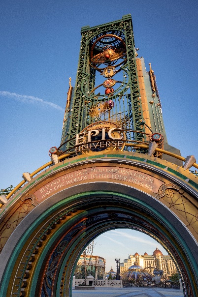 Torre de Chronos, na Universal Epic Universe