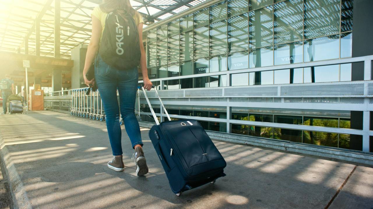 Mulher viajando