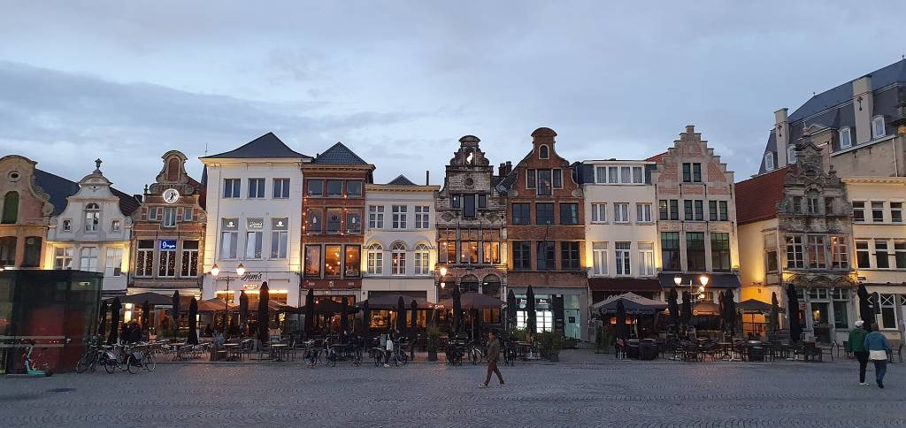 grote-markt-mechelen grote-markt-mechelen