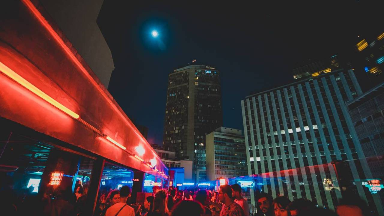 Rooftop, Tokyo, São Paulo