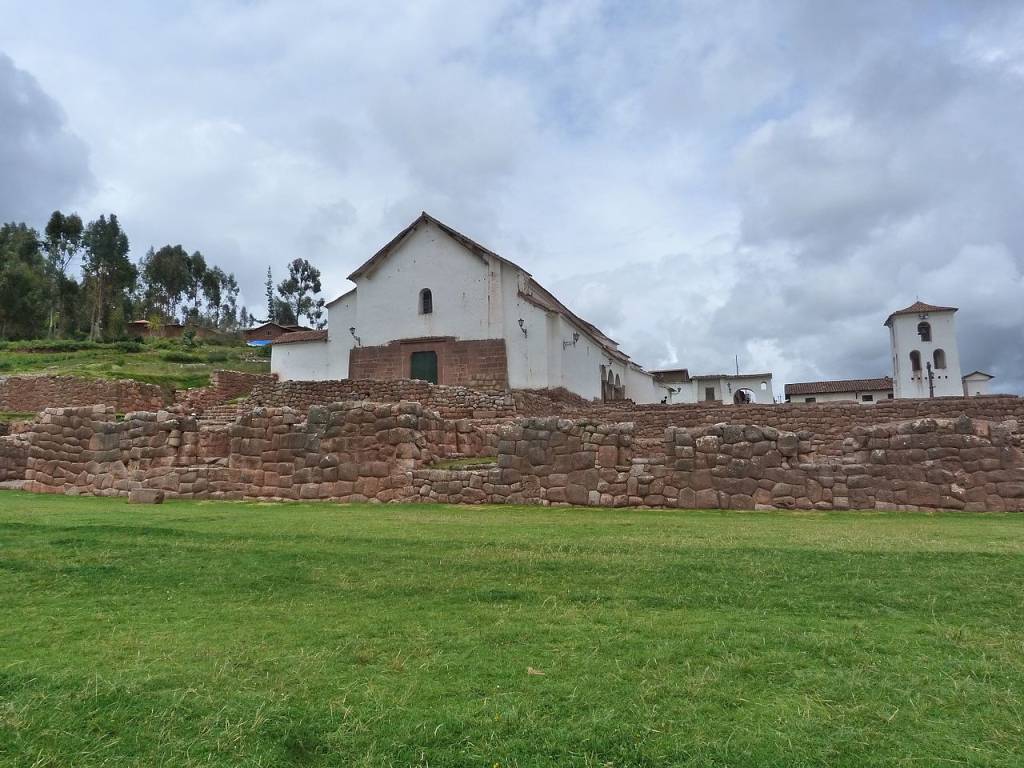 chinchero-peru chinchero-peru