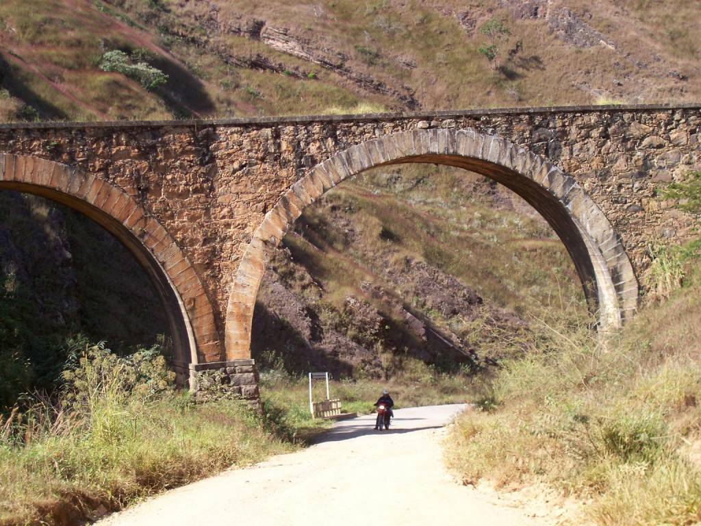 ponte-dos-arcos-conservatoria ponte-dos-arcos-conservatoria