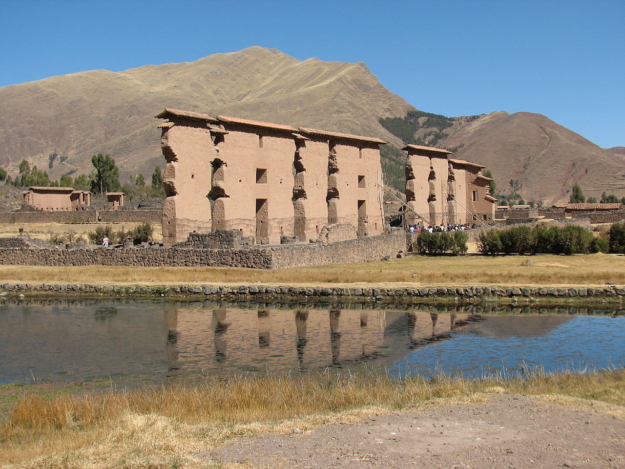 raqchi-peru